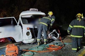 Colisão entre veículos mata duas pessoas em Catanduvas