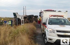 Motorista morre após tombar caminhão em Água Doce