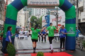 Curso de Educação Física da Unoesc promoveu Corrida Rústica