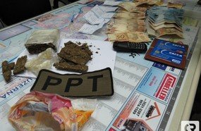 PPT estoura ponto de tráfico de drogas em Joaçaba