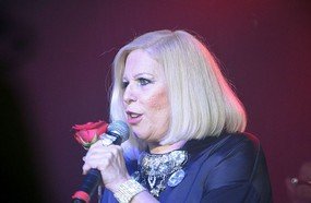 Cantora Vanusa morre aos 73 anos