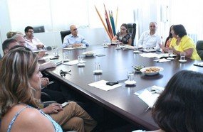 Novo secretário da Educação realiza primeira reunião de colegiado