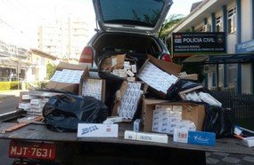 PM apreende veículo com cigarros contrabandeados em Piratuba