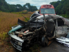 Motorista morre em colisão entre carro e caminhão na BR-470