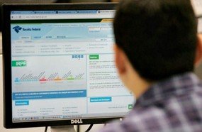 Receita libera consulta a lote residual de restituição do IR