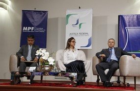 Público prestigiou palestra com os juízes da Lava Jato