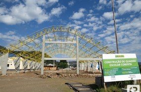 Vereador se decepciona com quadra coberta em Herval