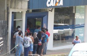 Caixa paga neste sábado mais um lote de contas inativas do FGTS