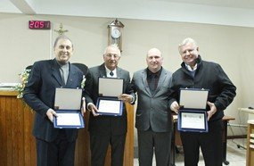 Médico e empresários são homenageados pela Câmara