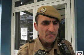 Polícia prende ladrão de supermercado com dois litros de uísque