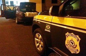 PRF apreende camarões e energéticos contrabandeados