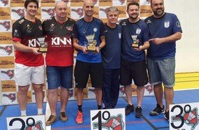 AMOB/Joaçaba é tricampeã catarinense de badminton