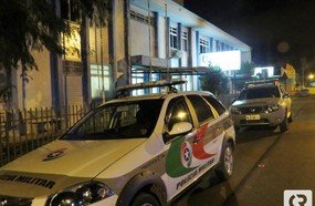 Indivíduo é preso após ameaçar policiais com espetos em Herval