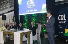 Empossada a nova diretoria da CDL/Joaçaba