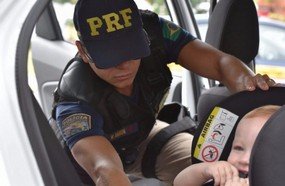 Operação flagra 44 crianças transportadas de forma irregular