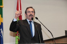 Deputado critica baixo número de cirurgias eletivas realizadas em SC