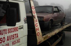 Motorista perde controle e sai da pista no acesso de Herval