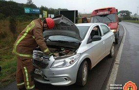 Colisão entre veículos é registrada no trevão de Irani