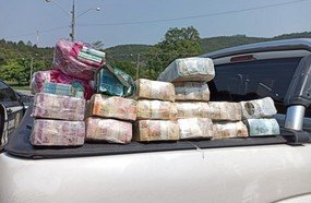 Polícia Civil apreende dinheiro em fundo falso de caminhonete