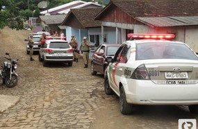 Dois jovens são presos após briga em Herval d´Oeste