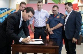 Governador assina decreto que desburocratiza alvarás para empresas
