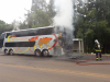 Ônibus de turismo pega fogo na SC-283, em Concórdia