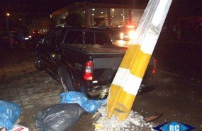 Colisão em poste deixa Capinzal e Ouro às escuras