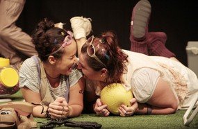 Em cartaz em Joaçaba, a peça teatral Delicadas Embalagens
