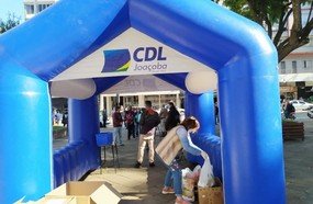 Ação Social da CDL distribui 500 máscaras para a população