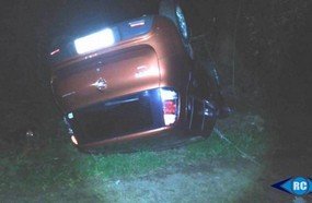 Capotamento deixa motorista ferido em Lacerdópolis