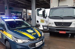 PRF escolta transporte de respiradores para hospitais