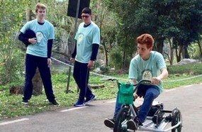 Alunos do Marista criam triciclo elétrico que utiliza energia limpa