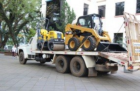 Prefeitura adquire equipamentos para a limpeza da cidade