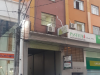 Jovem de 22 anos morre após levar choque e cair de prédio