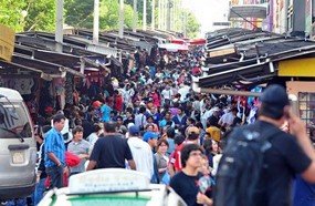 Governo vai aumentar limite de compras em free shops e Paraguai