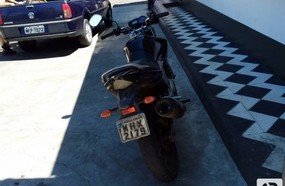 Homem arrasta cachorro com motocicleta em Joaçaba