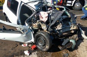 Condutor de veículo com placas de Joaçaba morre em colisão na BR-282