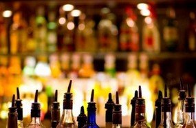 Jovem será ressarcido por escassez de bebidas em festa open bar