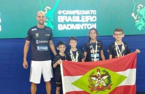AMOB é novamente campeã nacional de Badminton