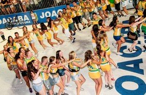 Desfile de blocos promete competição acirrada