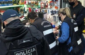 Polícia Civil e Procon retiram do mercado smart box pirata