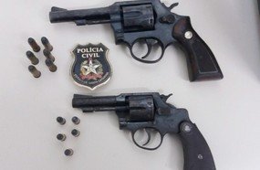 Homem é preso por porte ilegal de armas no interior de Joaçaba