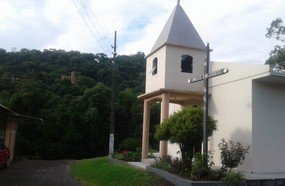 Festa em honra a Santa Terezinha neste domingo em Herval