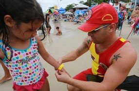 Mais de 5 mil crianças já se perderam nas praias desde outubro