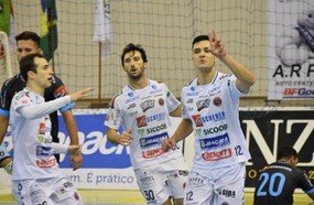 Joaçaba Futsal vence São Francisco do Sul por 6 a 2