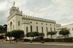 Ladrões levam mais de R$ 6 mil da paróquia de Erval Velho