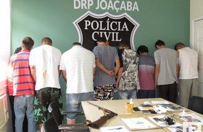 Operação contra o tráfico prende 10 pessoas em Luzerna