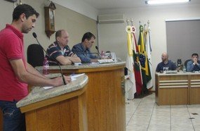 Aprovada proposta de redução no número de vereadores em Herval