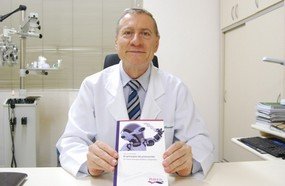Professor de Medicina recebe convite para publicar livro na Europa