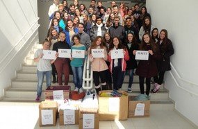 Alunos do IFC arrecadam doações para haitianos